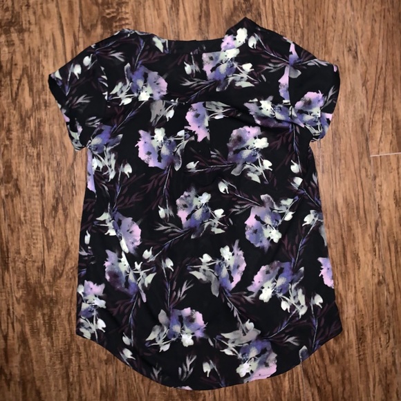 Simply Vera VeraWang Womens Floral Button Down - Picture 5 of 5